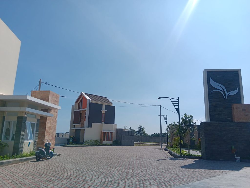 foto gerbang perumahan PERUMAHAN SAFIRA GREENPARK