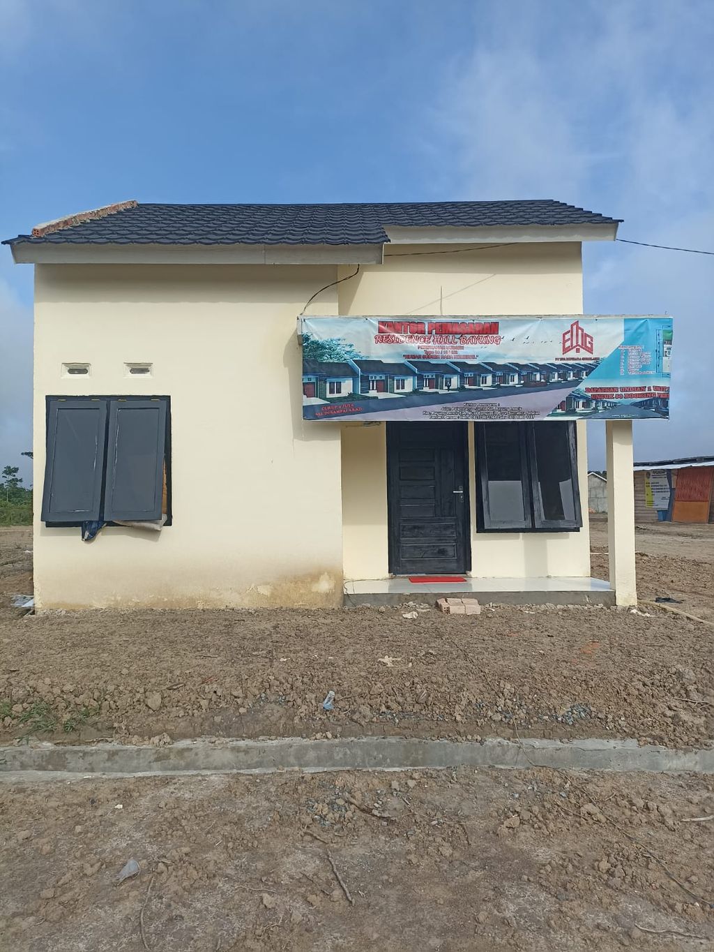 foto tampak rumah tipe SUBSIDI 36 perumahan RESIDEN HILL
