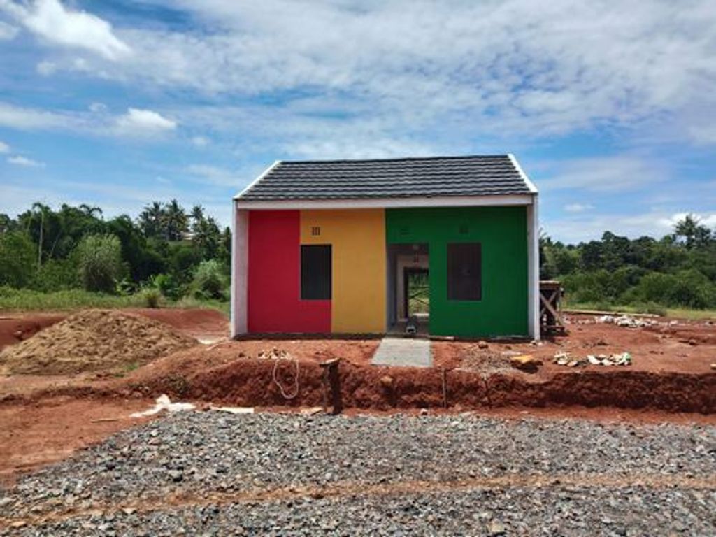 foto tampak rumah tipe Pelangi (Harga Baru) perumahan PELANGI D'PUTERAN