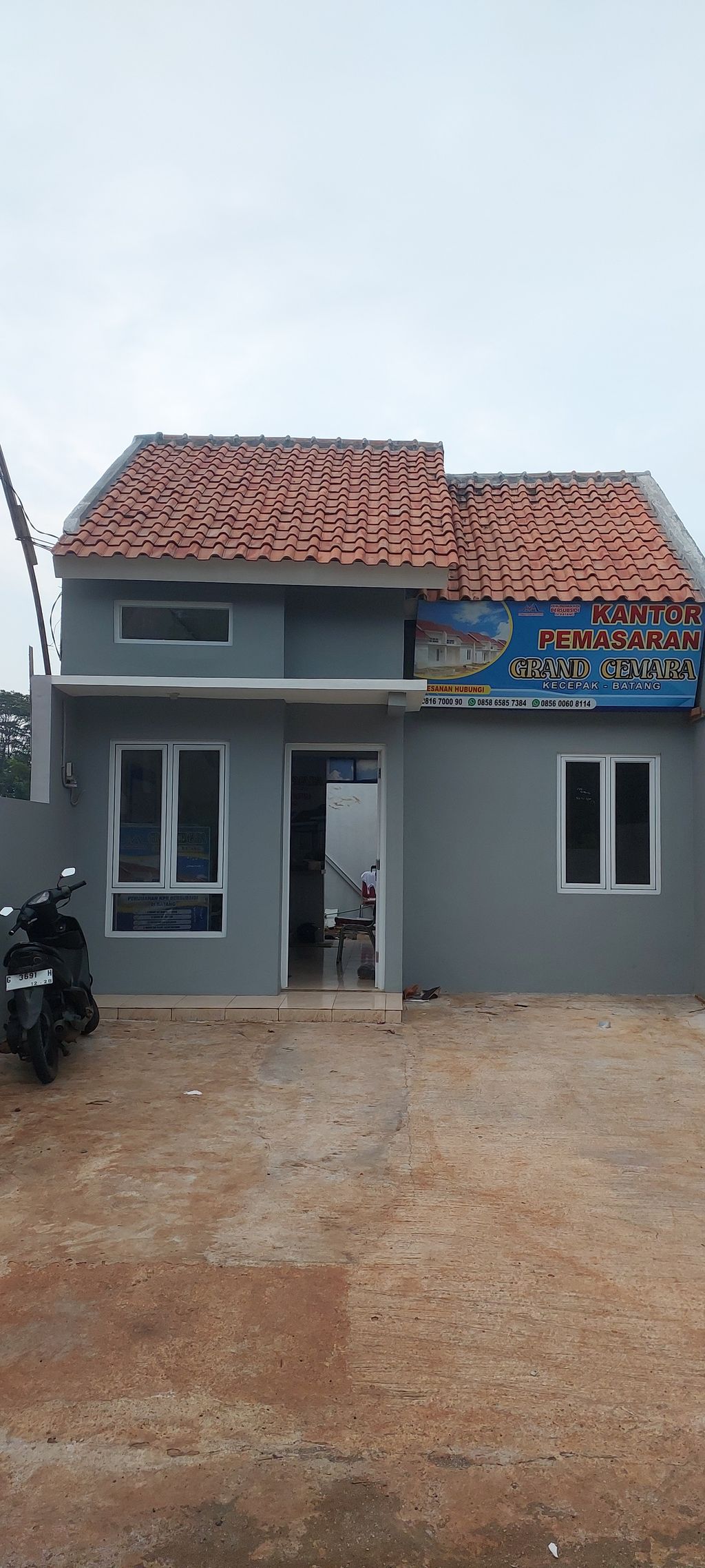 foto contoh rumah perumahan GRAND CEMARA KECEPAK