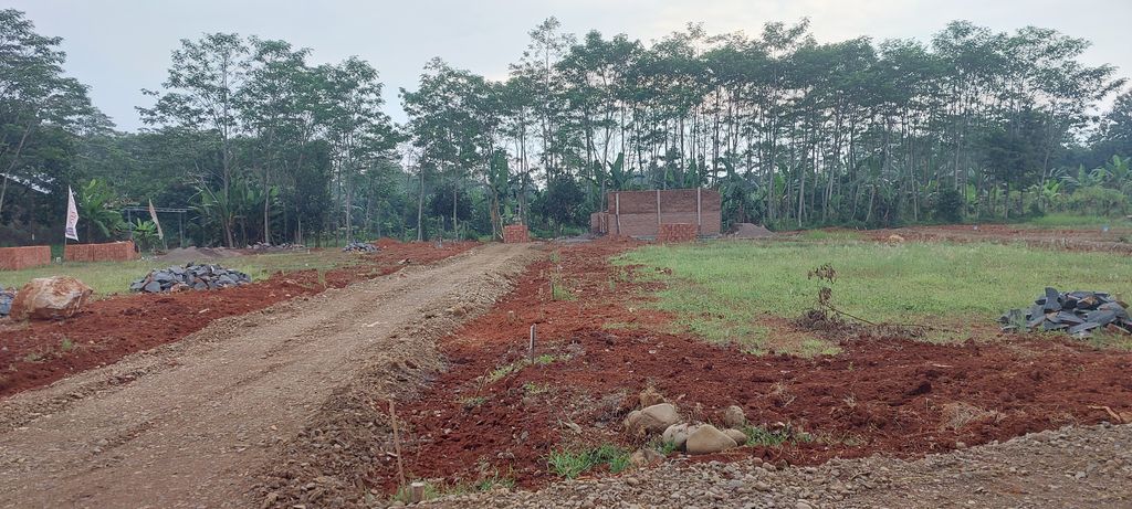 foto posisi tengah perumahan GRAND CEMARA KECEPAK