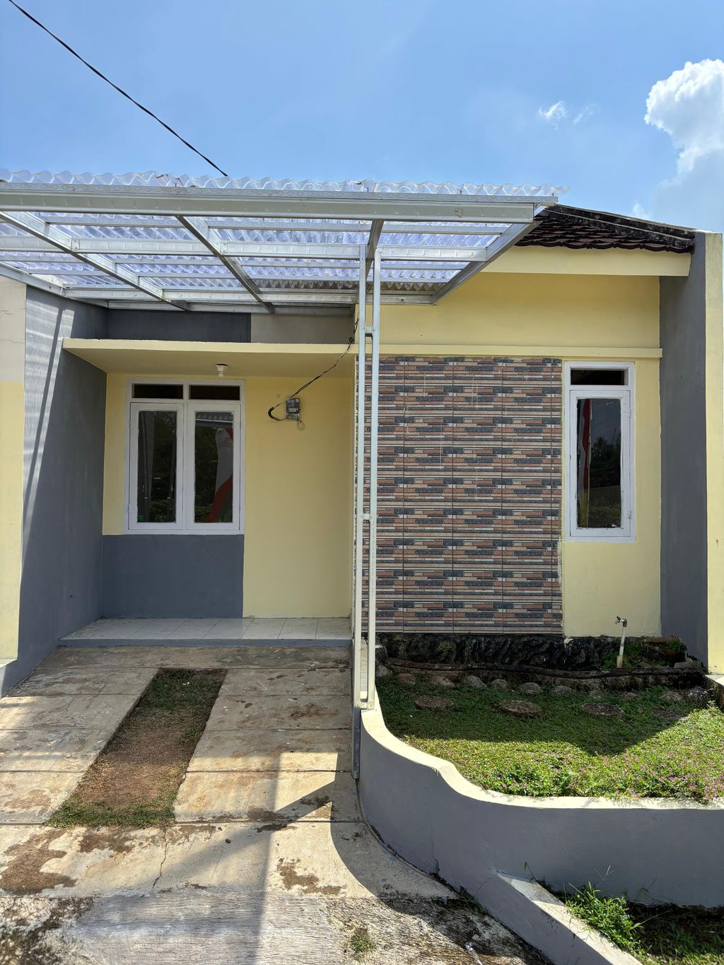 foto tampak rumah tipe 30/60 perumahan PRATAMA INDAH RESIDENCE