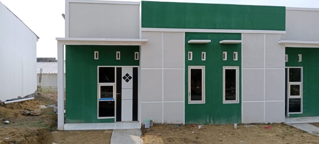 foto tampak rumah tipe 36/78 perumahan CLUSTER DIPONEGORO