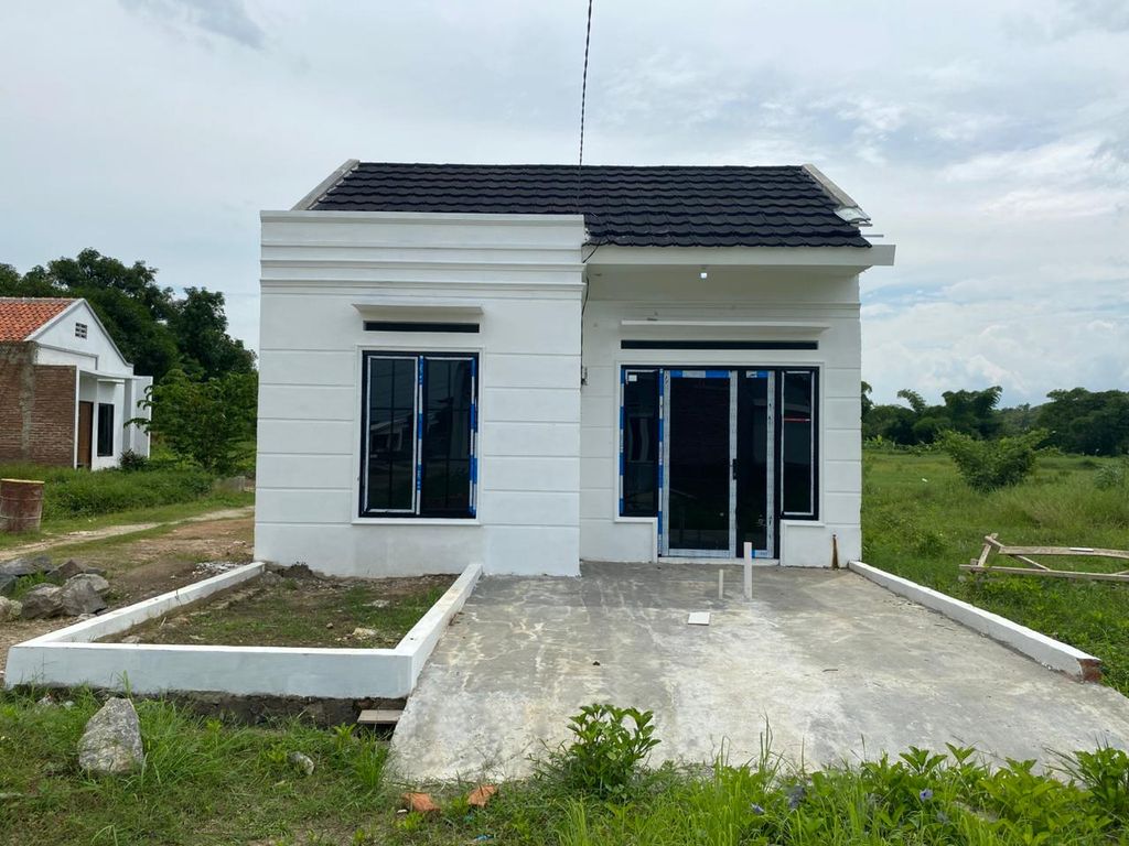 foto tampak rumah tipe 30/60 perumahan GRIYA TOMO ASRI