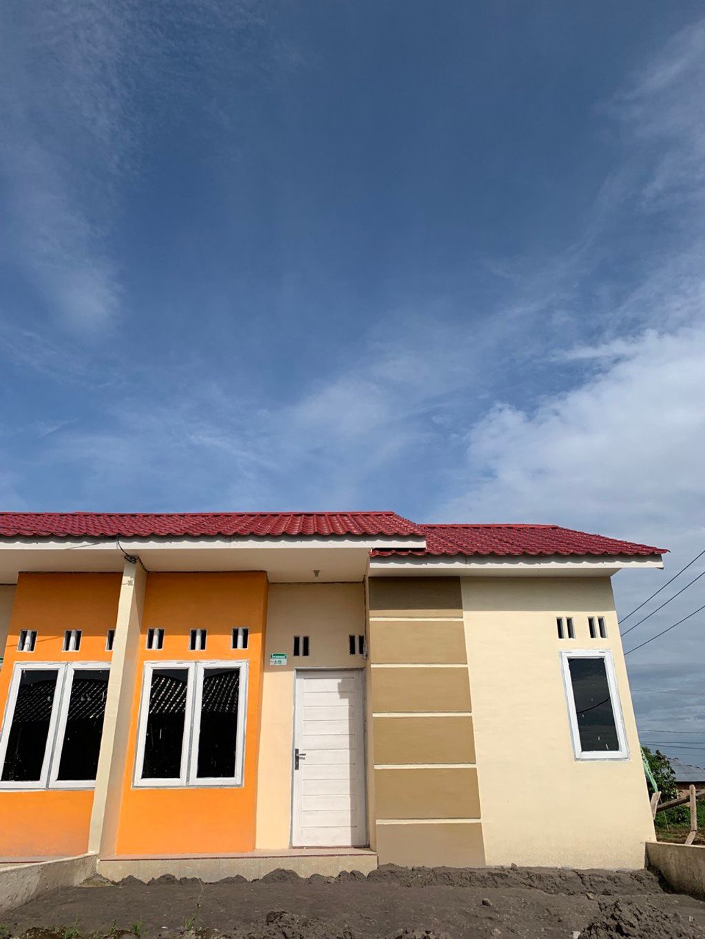 foto tampak rumah tipe 36 perumahan GRAND MUTIARA 3