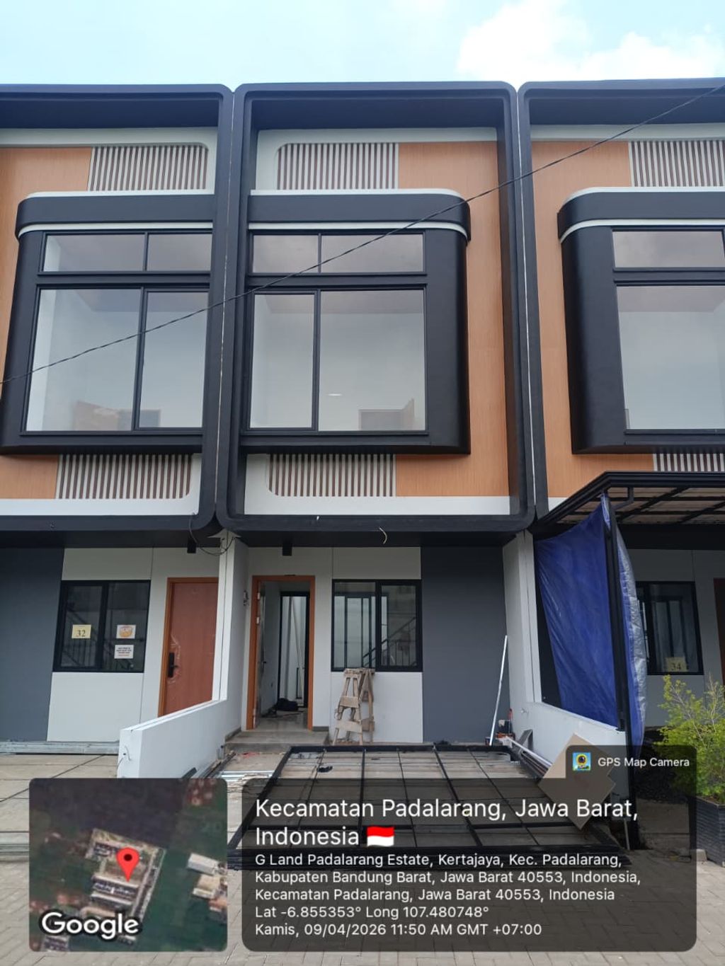 foto tampak rumah tipe 50 Compact Minimalis HC (567) perumahan Cluster Everton