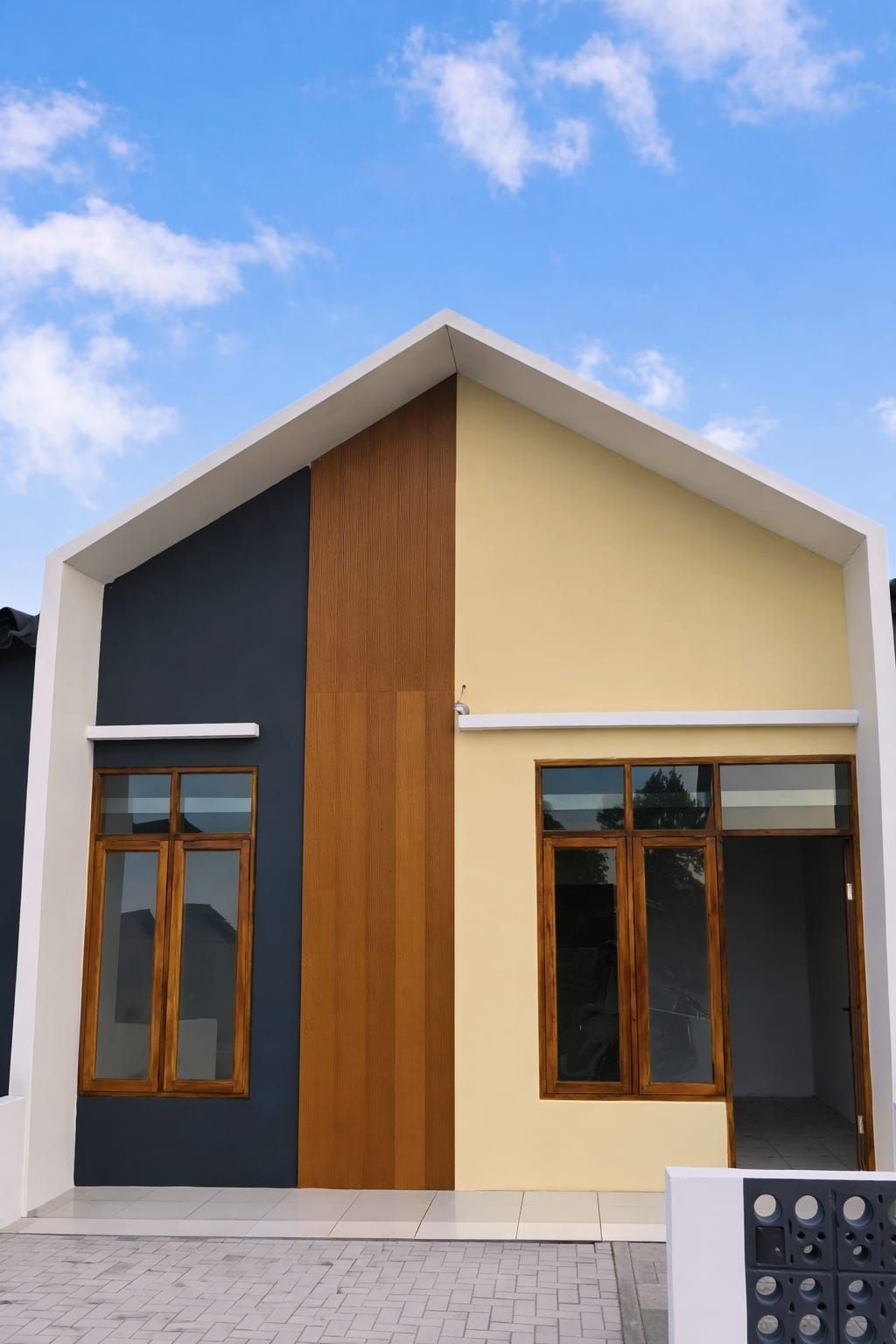 foto tampak rumah tipe SCANDINAVIAN perumahan SADJATI ROYAL GARDEN