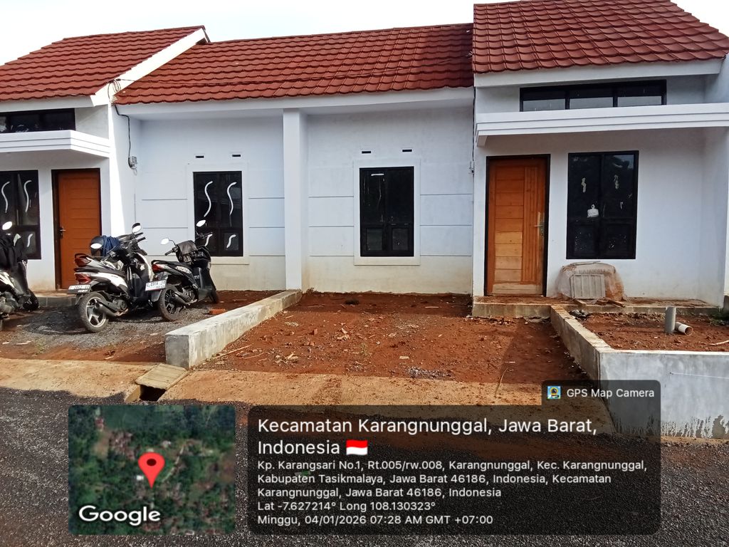 foto tampak rumah tipe 36/72 perumahan METRO KARANG RESIDENCE