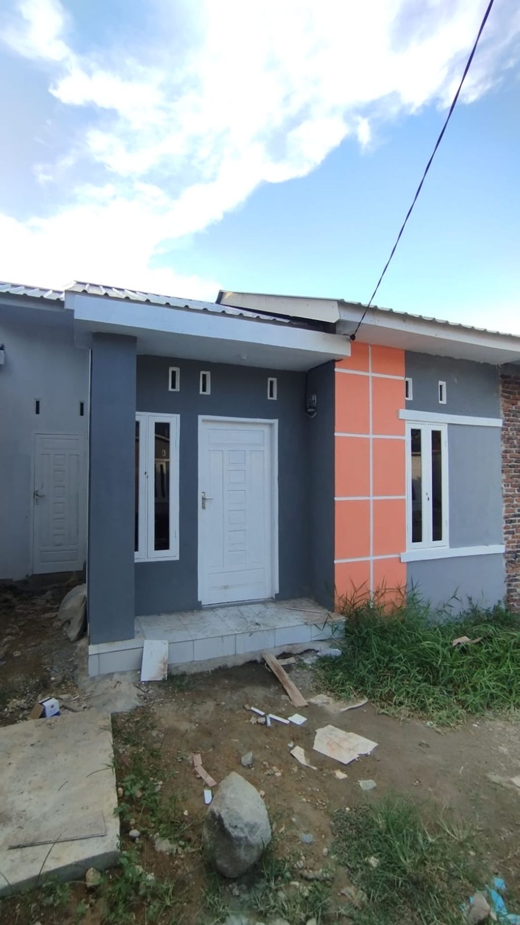 foto tampak rumah tipe T36 perumahan The Green City 2