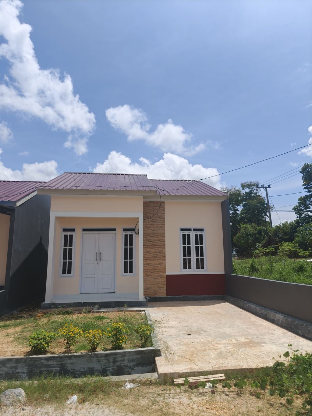 foto tampak rumah tipe 36 perumahan TINGGOLOLI RESIDENCE 2