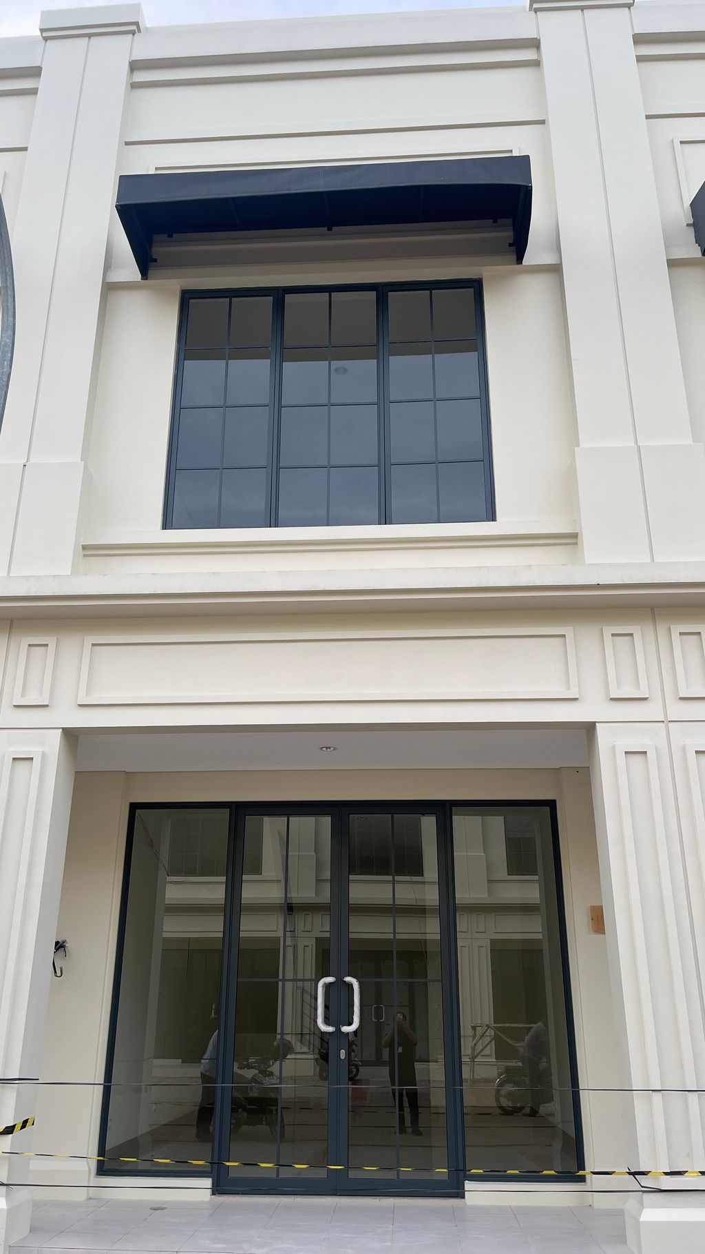 foto tampak rumah tipe MADISON GRANDE BLOK L/100 perumahan RUKO MADISON GRANDE