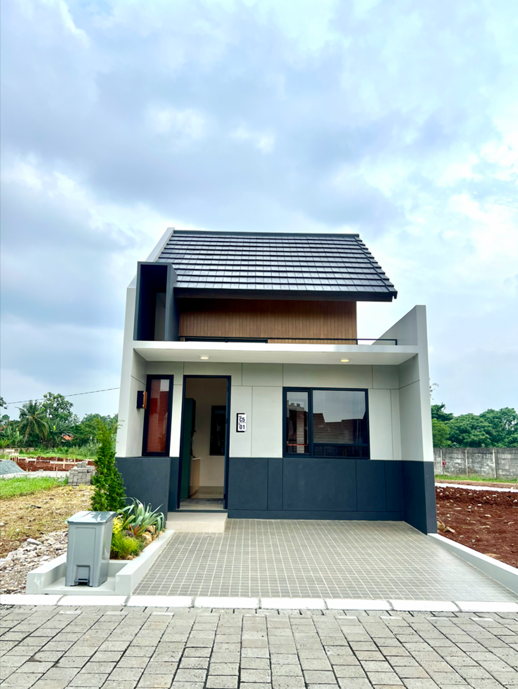 foto tampak rumah tipe Detail 38/60 perumahan H City Sawangan Depok