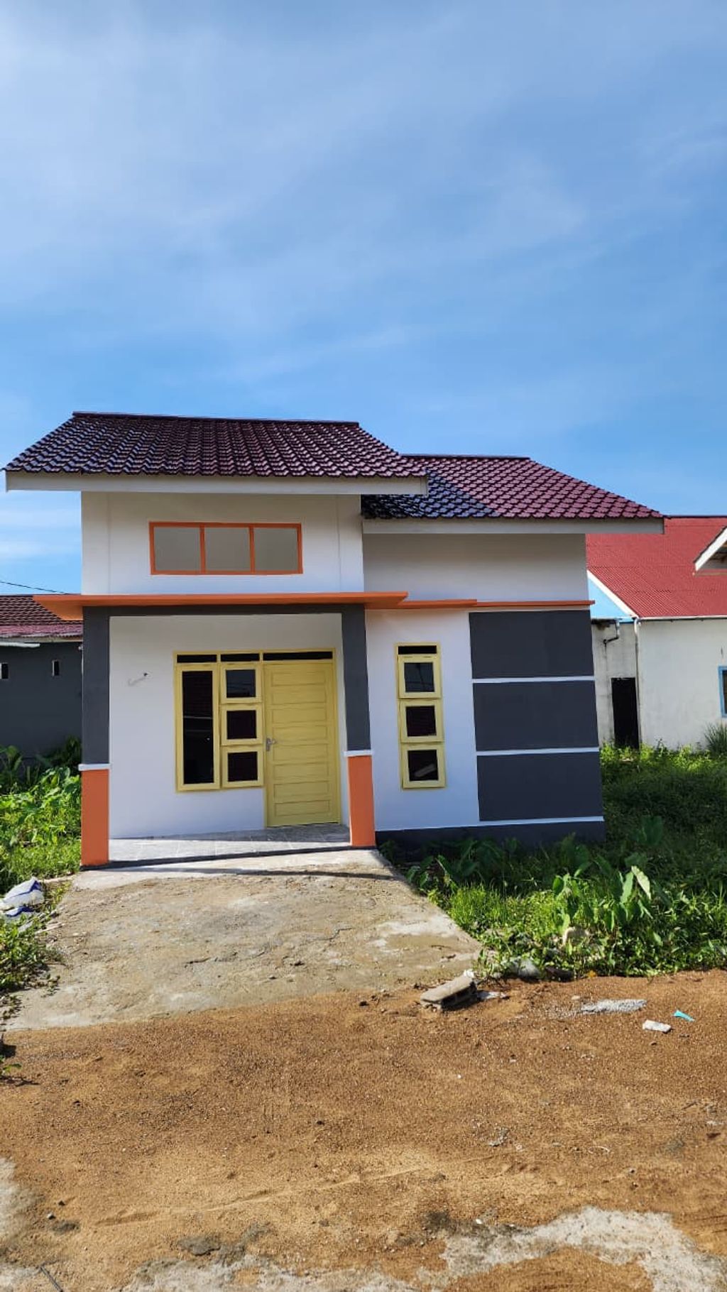 foto tampak rumah tipe 36 perumahan MEKAR SARI INDAH