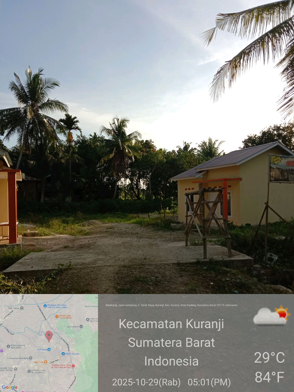foto gerbang perumahan DEHAS II