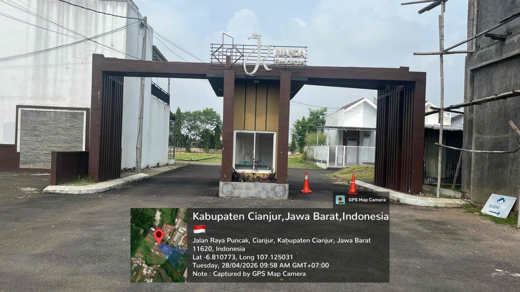 foto gerbang perumahan Juanda Business Park