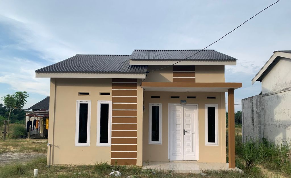 foto tampak rumah tipe RSH 36 perumahan Belutu Agung Permai
