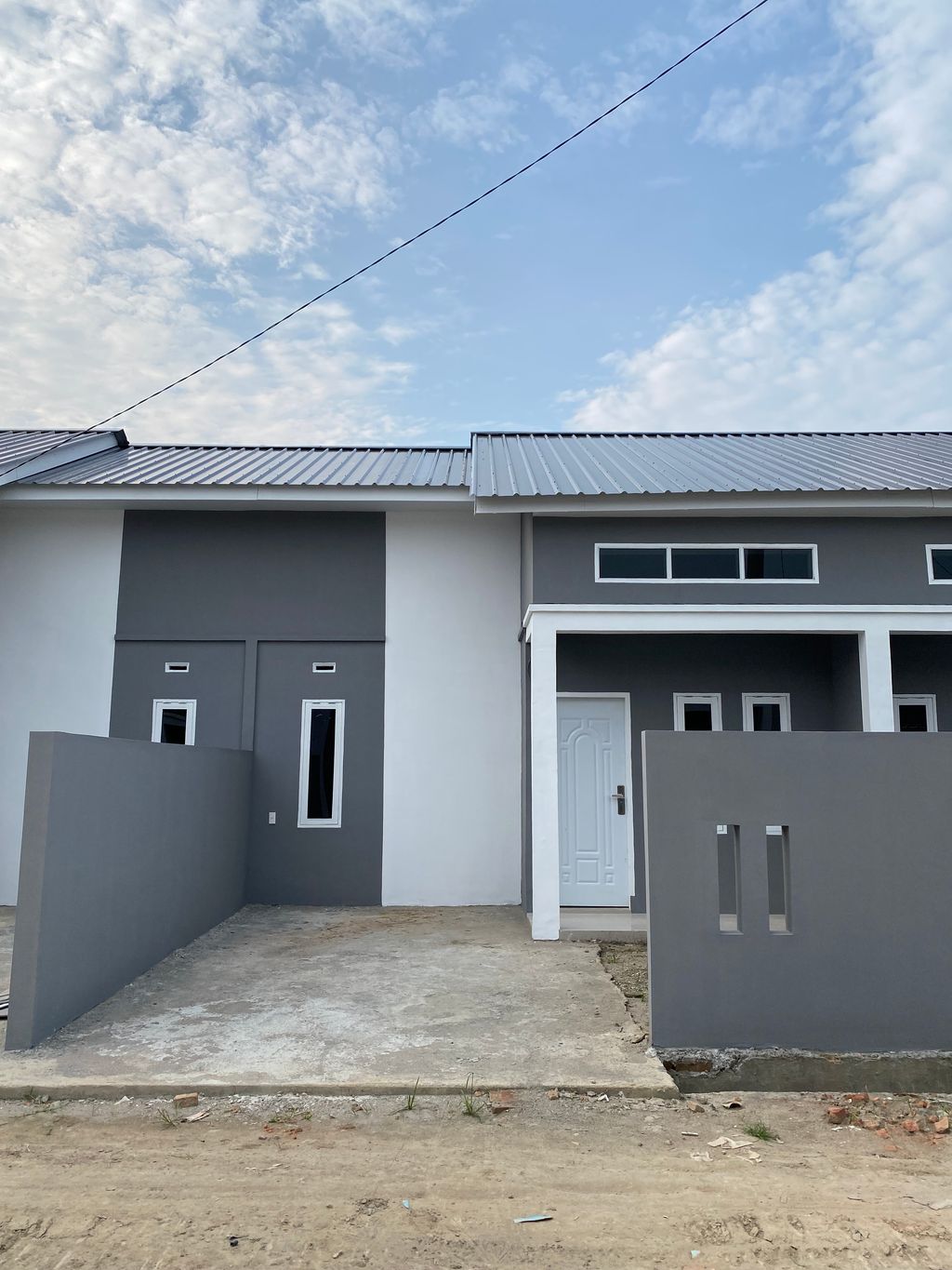 foto tampak rumah tipe 36/90 perumahan SYALICA PAVILION TAHAP 3