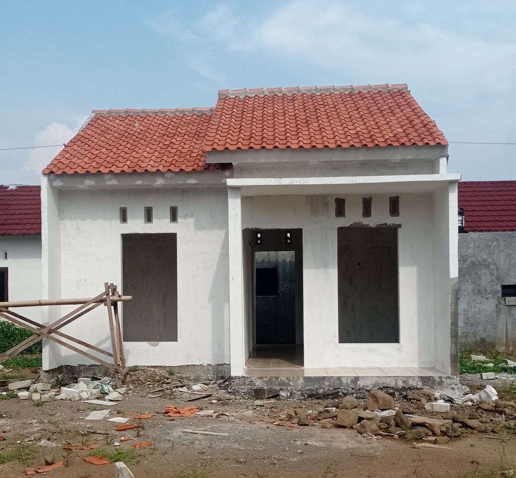 foto contoh rumah perumahan PERUMAHAN MUTIARA INDAH