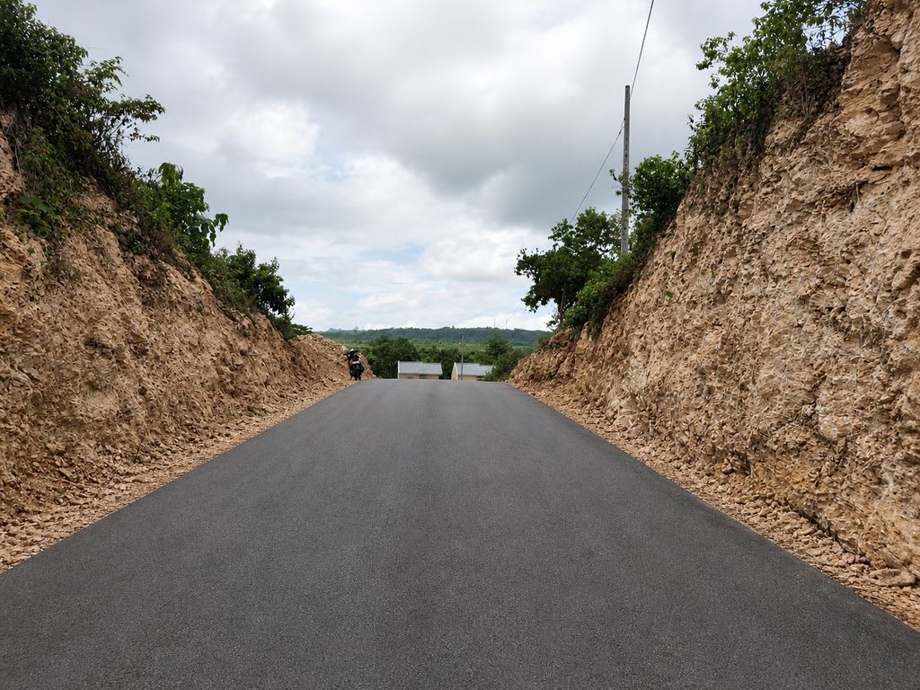 foto gerbang perumahan ERLANGGA MEGA RESIDENCE - BUKIT SULAA