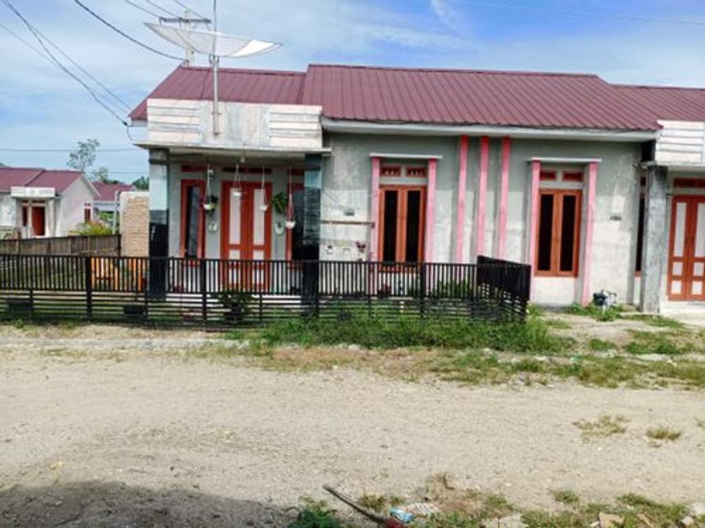 foto tampak rumah tipe 36 perumahan IRADA INDAH