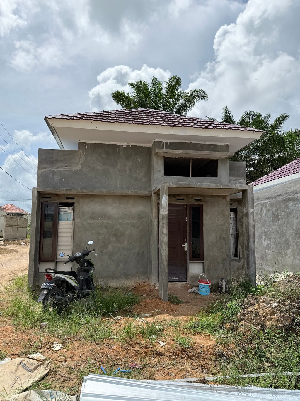 foto contoh rumah perumahan Banteng Residence D