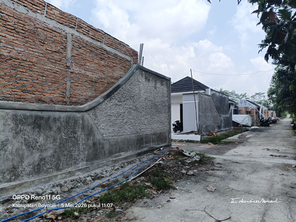 foto gerbang perumahan KALUNA UTAMA RESIDENCE