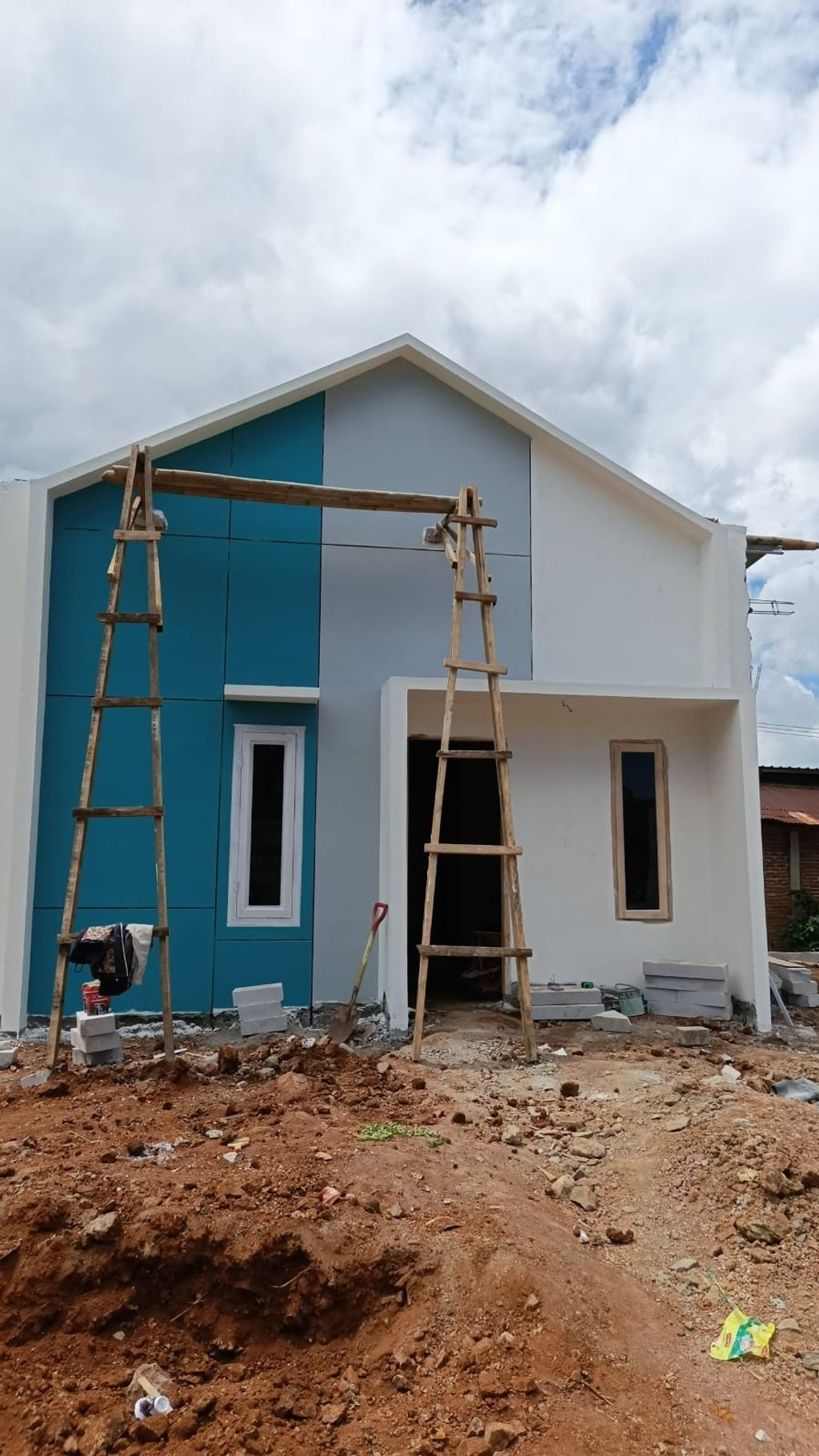 foto tampak rumah tipe 36 perumahan NADHIFA LAND