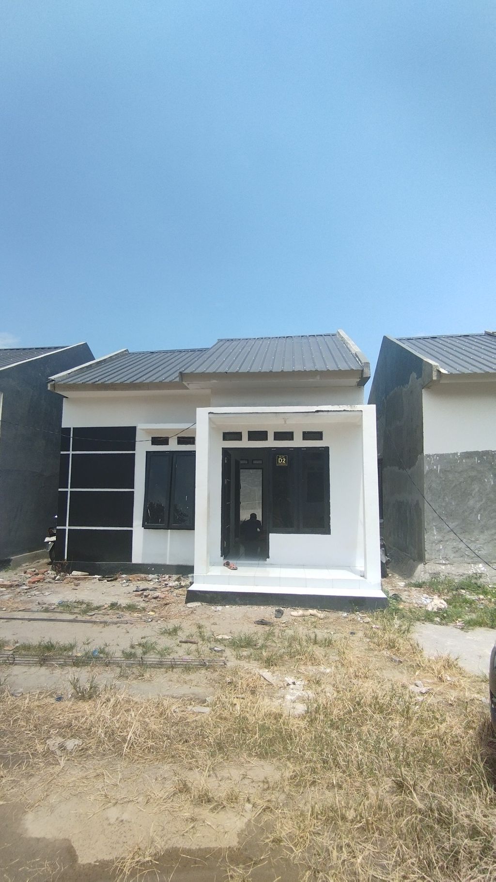 foto tampak rumah tipe SUBSIDI perumahan LARUMBALANGI RESIDENCE