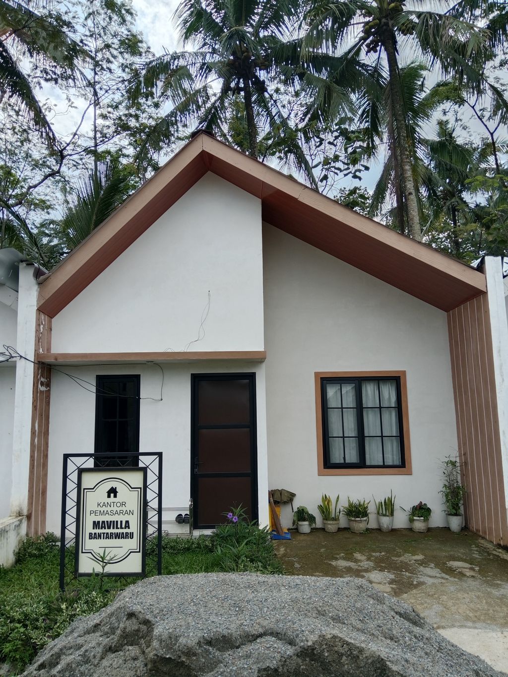 foto contoh rumah perumahan Mavilla Bantarwaru 2