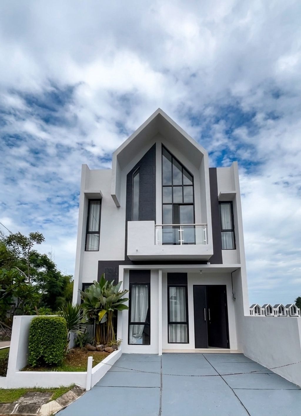 foto tampak rumah tipe 65/72 perumahan GARDEN HOUSE SERPONG