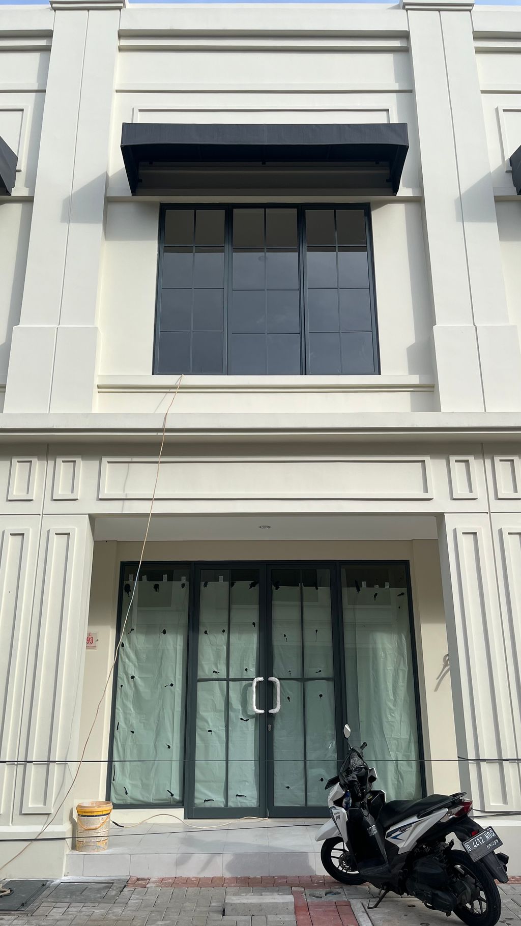 foto tampak rumah tipe MADISON GRANDE BLOK L/93 perumahan RUKO MADISON GRANDE