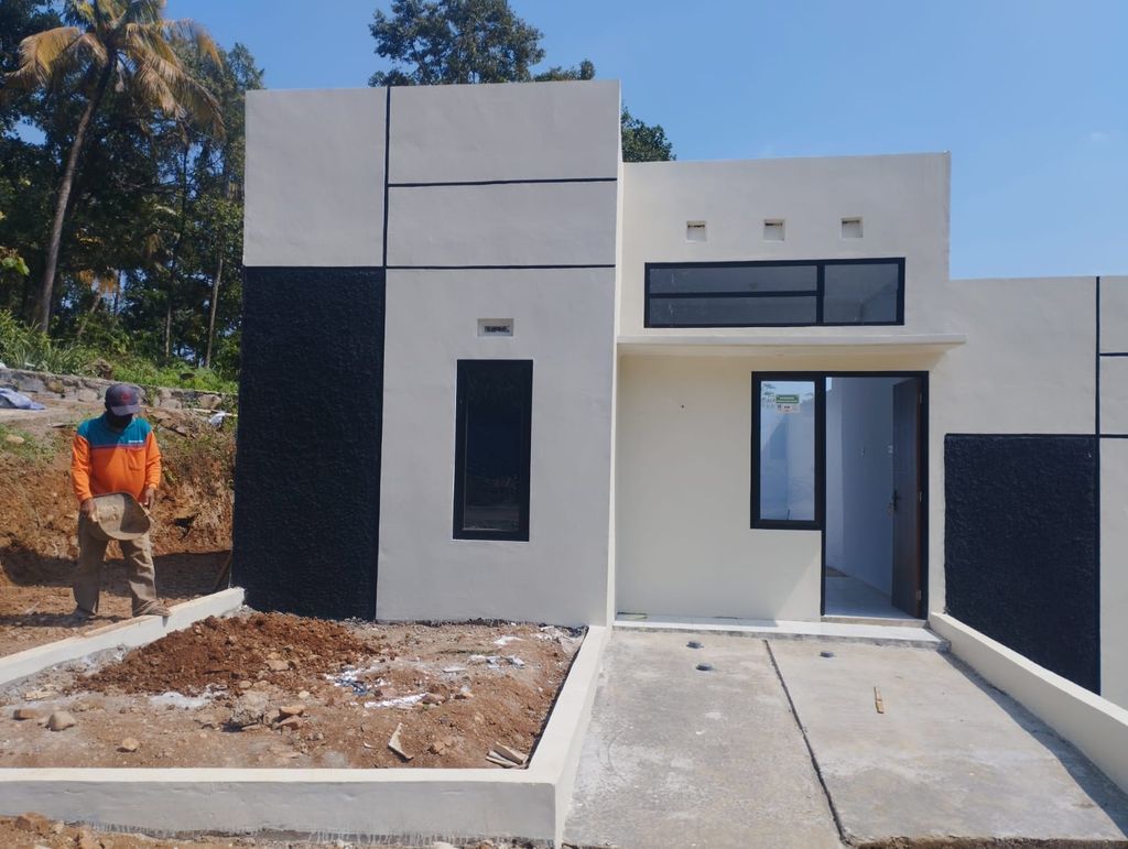 foto tampak rumah tipe 30/93 perumahan Marison Regency Jepara