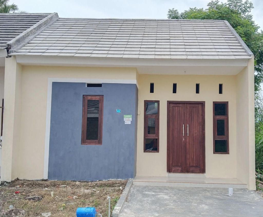 foto tampak rumah tipe 30/60 perumahan SONAS KLATAK RAYA
