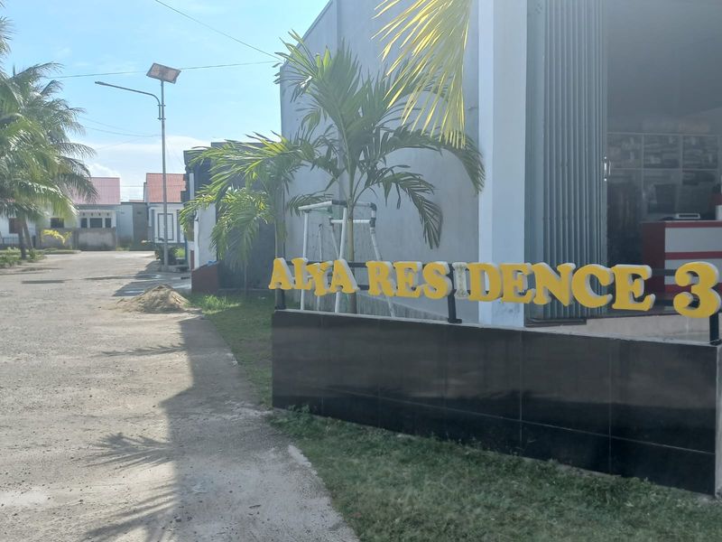 foto gerbang perumahan ALYA RESIDENCE III