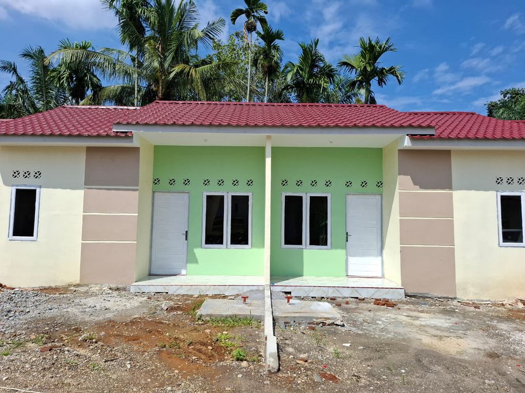 foto tampak rumah tipe 36/78 Rumah Deret perumahan MUTIARA REGENCY TAHAP II