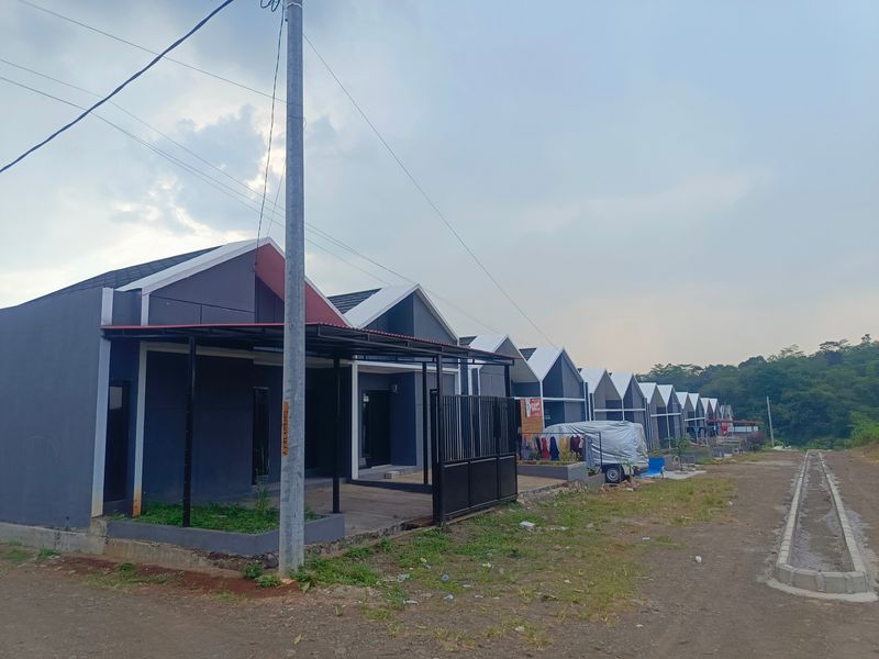 foto posisi tengah perumahan Bukit Sukamulya Regency