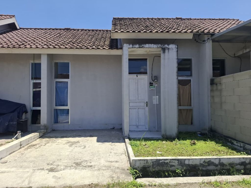 foto tampak rumah tipe 30/60 perumahan PANGAUBAN SILIH ASIH TAHAP 6