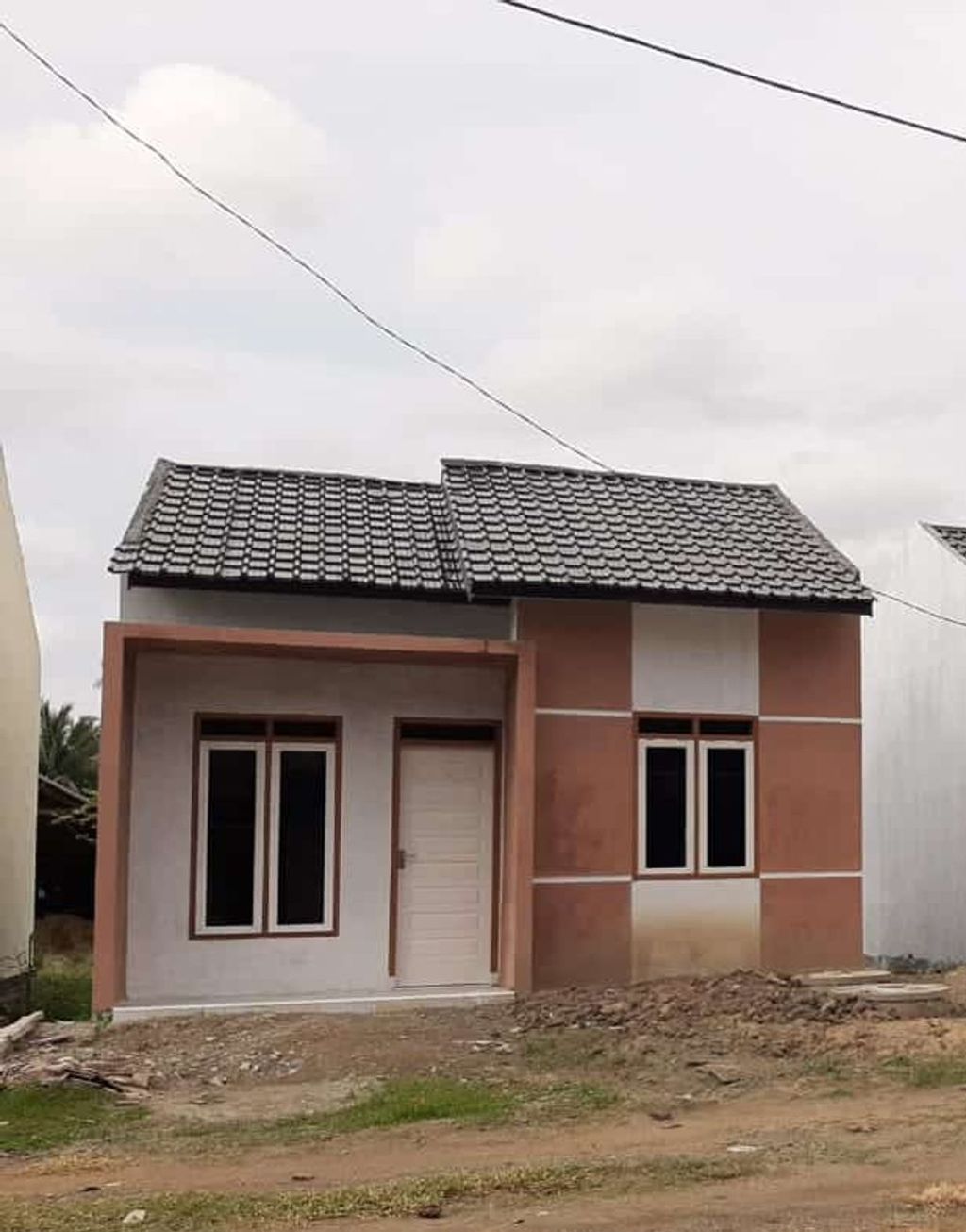 foto tampak rumah tipe puri perumahan PURI ELANG RESIDENCE