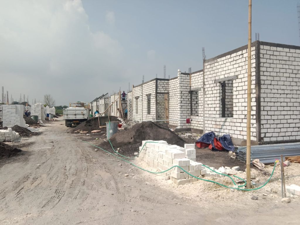 foto posisi tengah perumahan TERRANOVA RESIDENCE