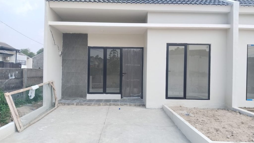 foto tampak rumah tipe 35/67 perumahan Casanova