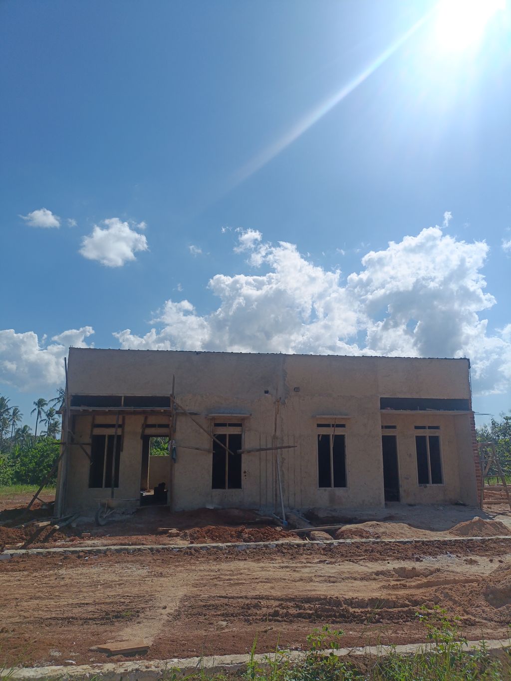 foto tampak rumah tipe 36 perumahan TEGAL RAYA RESIDENCE