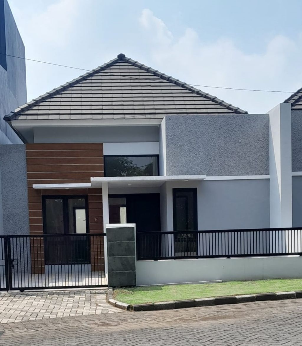 foto tampak rumah tipe 45/168 perumahan PERMATA ROYAL GARDEN ( Boulevard )