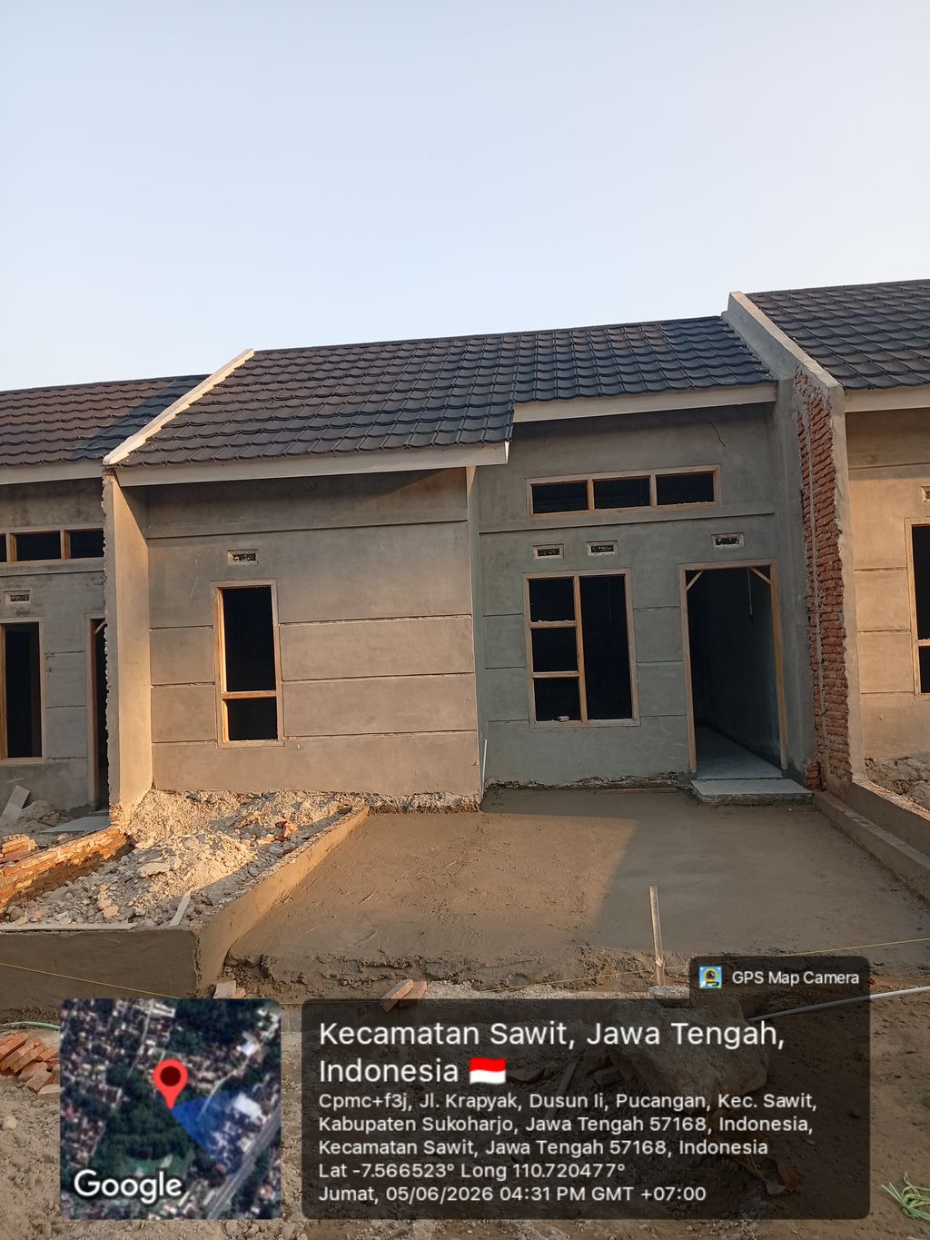 foto contoh rumah perumahan Griya Nusantara Pucangan