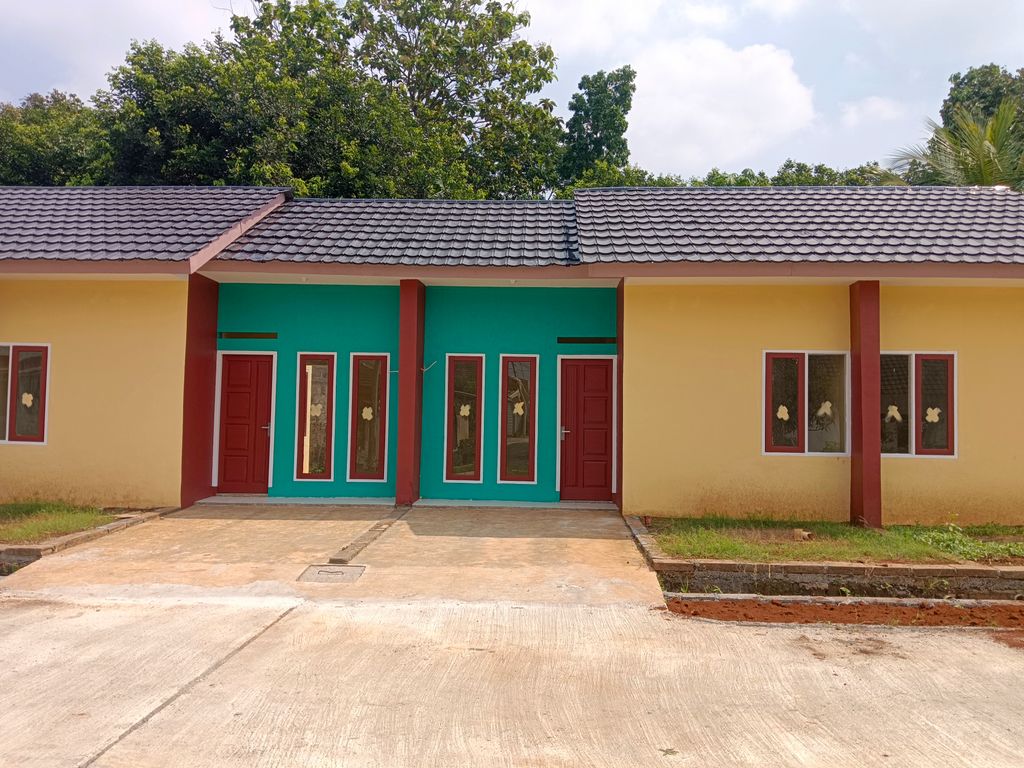 foto contoh rumah perumahan GRIYA UTAMI DANGDEUR TAHAP III