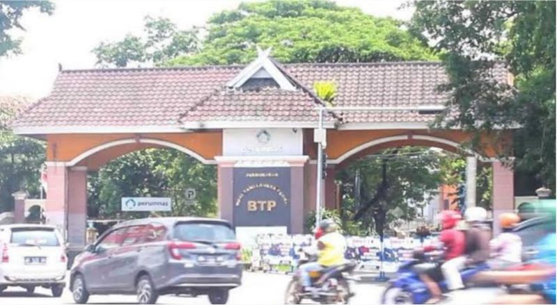 foto gerbang perumahan BUMI TAMALANREA PERMAI