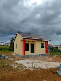 foto contoh rumah perumahan BUMI BERKAT INDAH 2