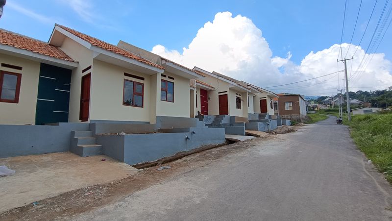 foto contoh rumah perumahan VILLA MUTIARA 2 Cimanggung