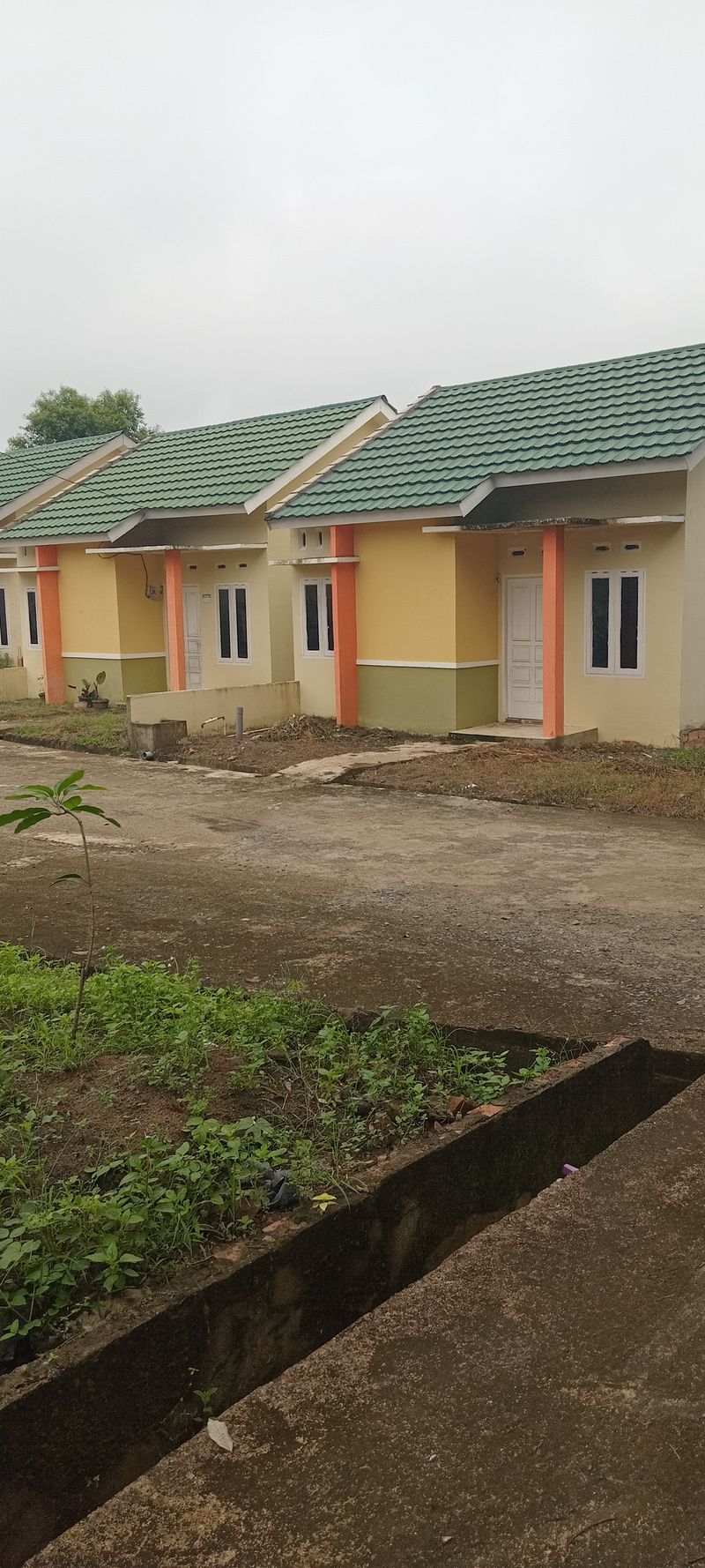 foto contoh rumah perumahan Griya Kelapa Hijau