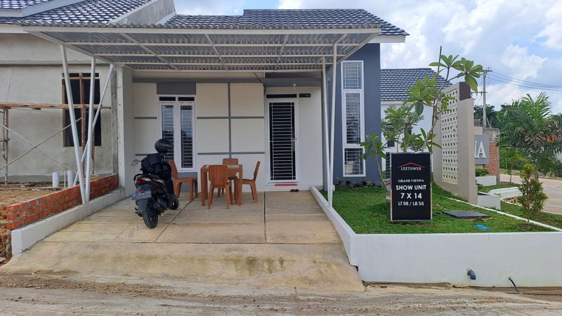 foto contoh rumah perumahan Grand Vienna