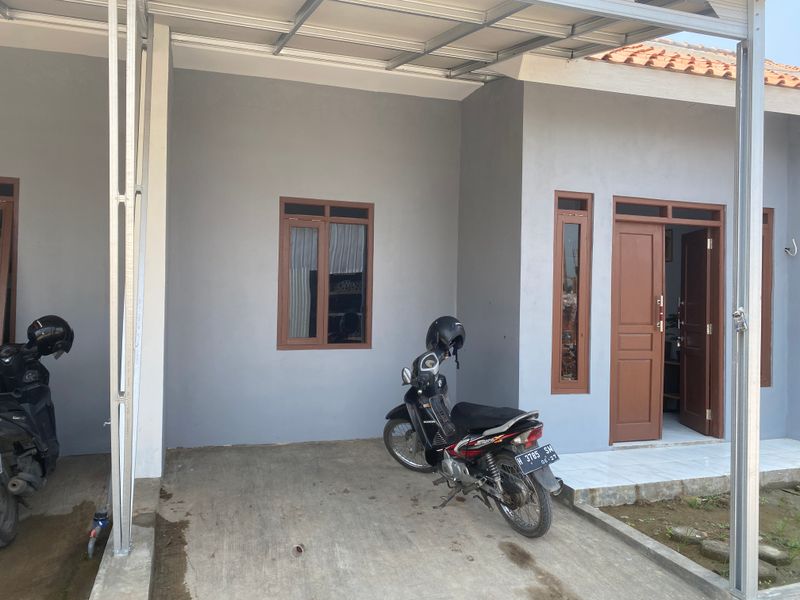 foto contoh rumah perumahan GRIYA PERMAI SOETTA